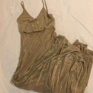 Lulu’s Gold Maxi Dress size small worn once